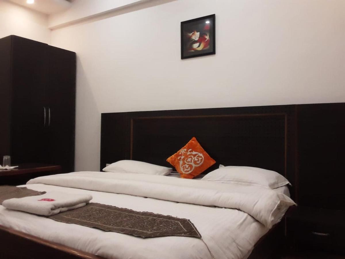 Hotel Rajshree Tanakpur Exterior photo