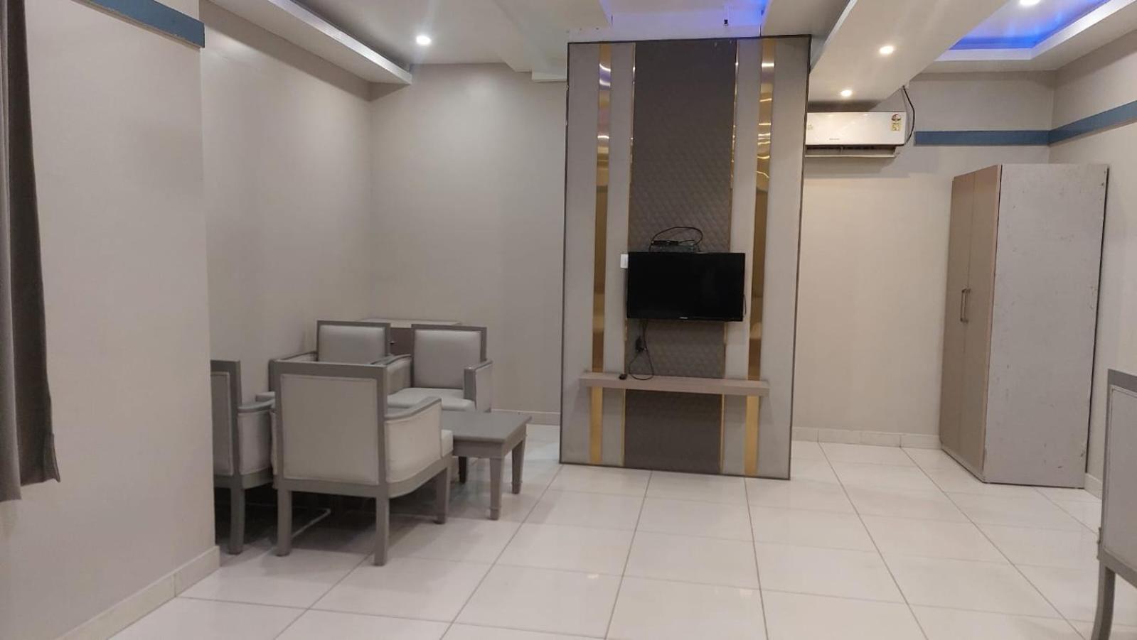 Hotel Rajshree Tanakpur Exterior photo